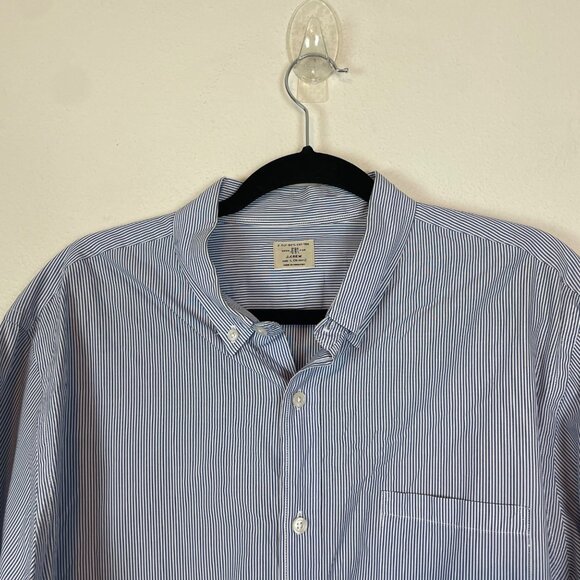 J. Crew Men's L‎ 16 Neck Blue and White Stripe Button Up Shirt 2 Ply Cotton - Picture 2 of 9